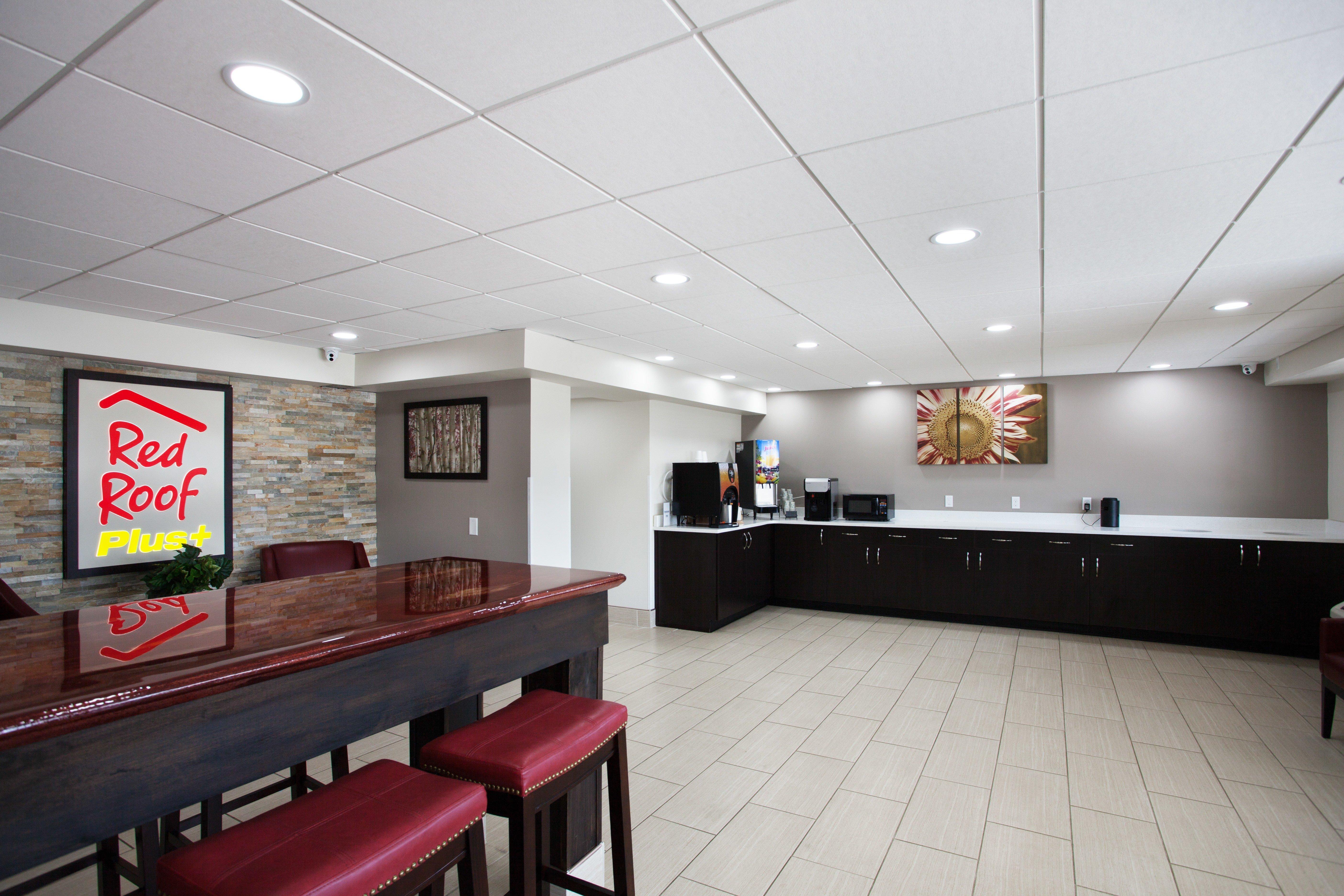Red Roof Inn Plus+ Nashville Fairgrounds Exterior photo